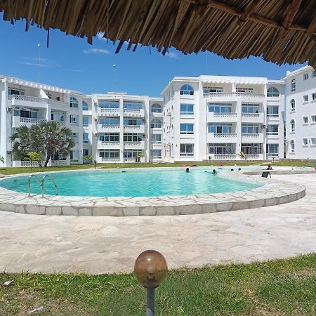 Havenhouse Kijani - 1 Bedroom Beach Apartment With Swimming Pool Malindi Kültér fotó