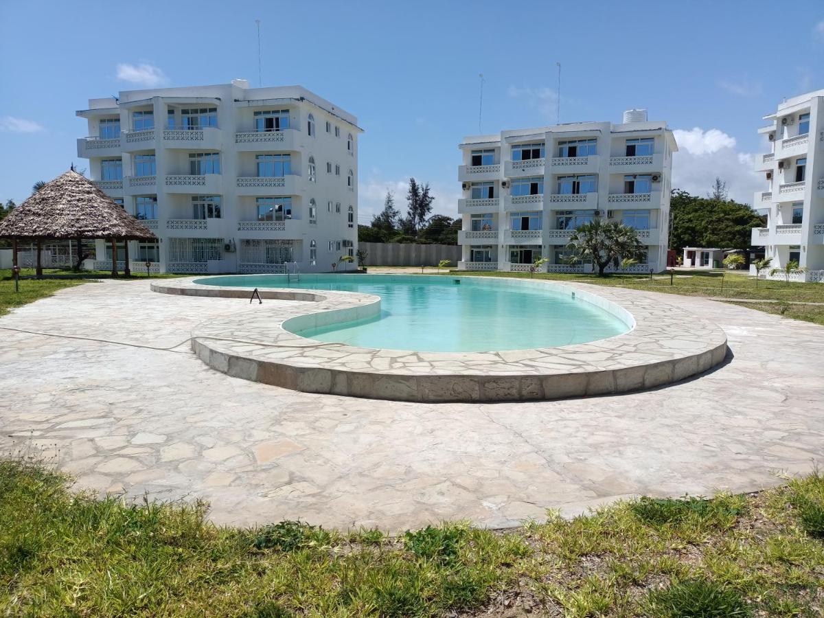 Havenhouse Kijani - 1 Bedroom Beach Apartment With Swimming Pool Malindi Kültér fotó