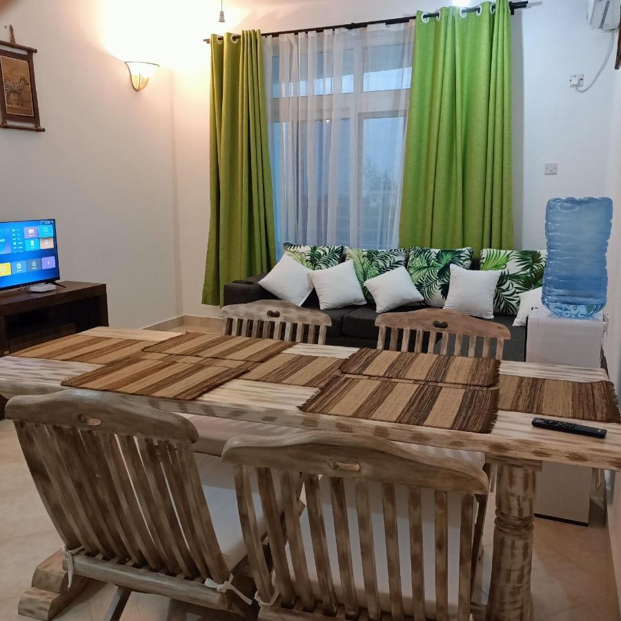 Havenhouse Kijani - 1 Bedroom Beach Apartment With Swimming Pool Malindi Kültér fotó
